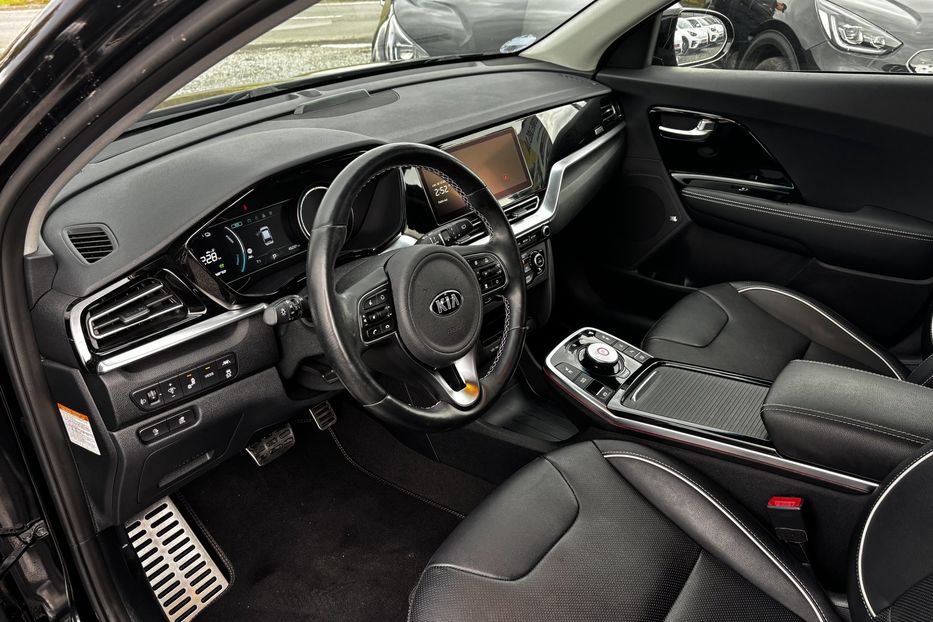Продам Kia Niro 64 кВт авто у Львові 2020 года в Львове