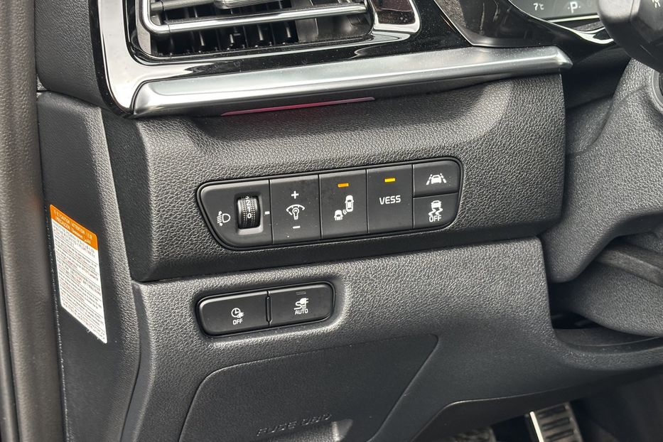 Продам Kia Niro 64 кВт авто у Львові 2020 года в Львове