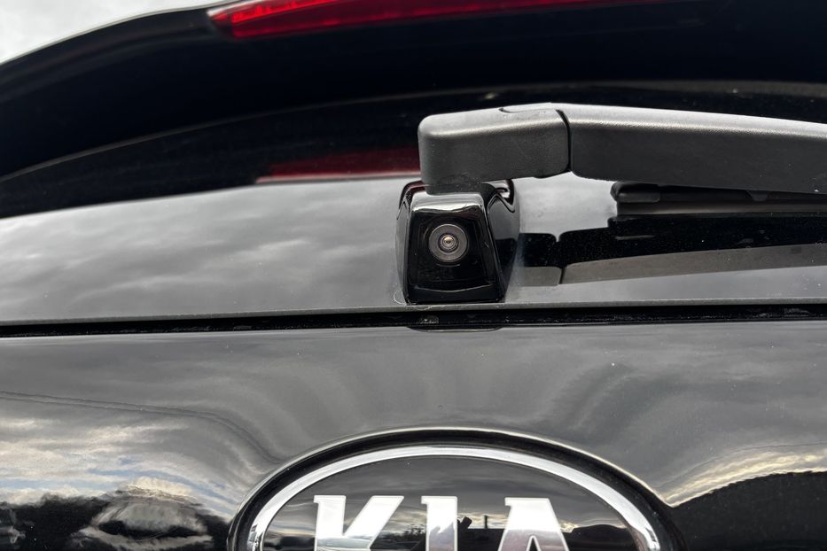 Продам Kia Niro 64 кВт авто у Львові 2020 года в Львове