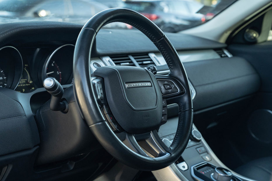 Продам Land Rover Range Rover Evoque 2016 года в Черновцах