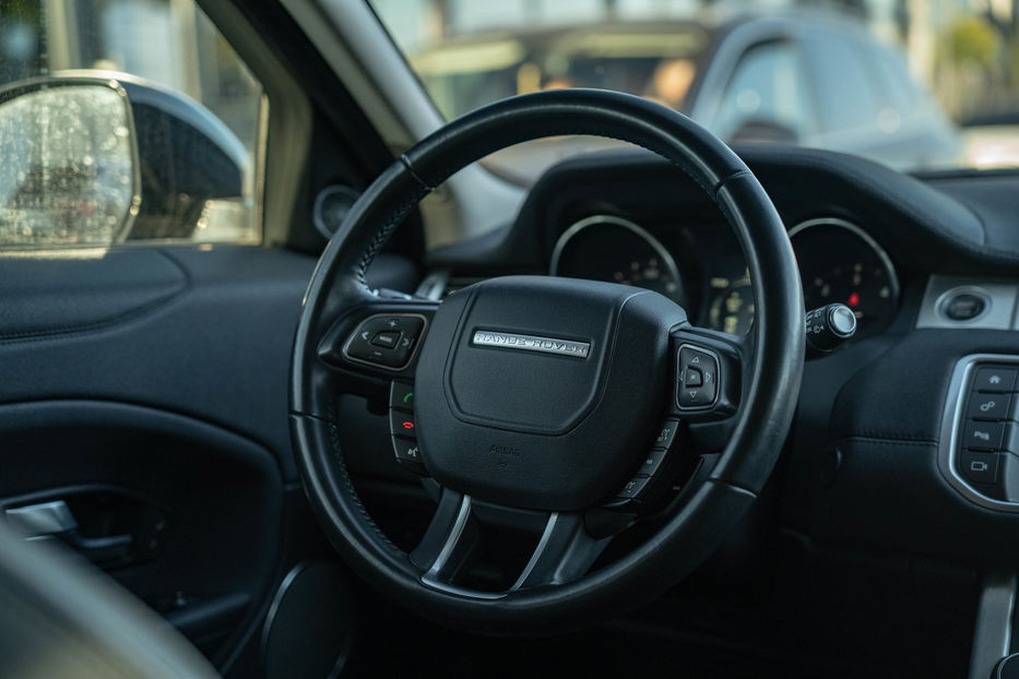 Продам Land Rover Range Rover Evoque 2016 года в Черновцах