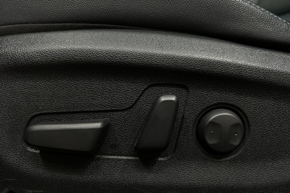 Продам Kia Niro 64 кВт Макс. комплектація 2022 года в Львове