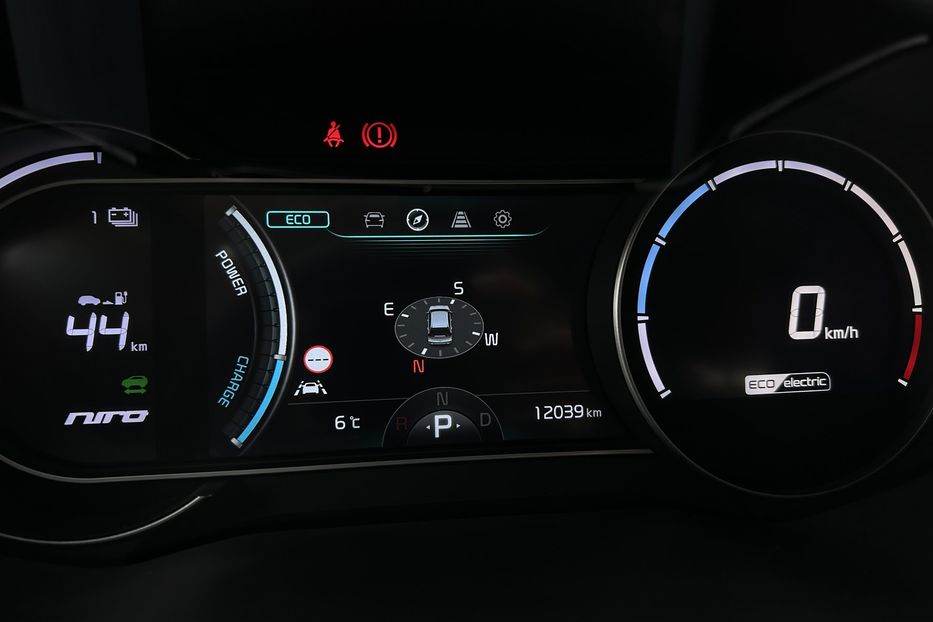 Продам Kia Niro 64 кВт Макс. комплектація 2022 года в Львове