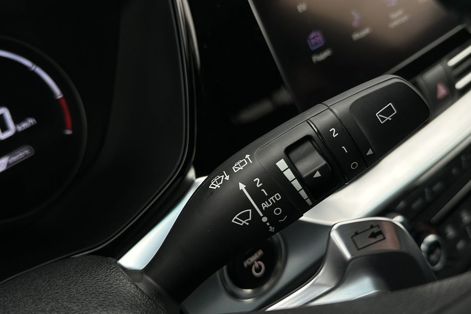 Продам Kia Niro 64 кВт Макс. комплектація 2022 года в Львове