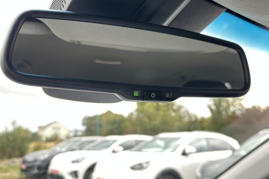 Продам Kia Niro 64 кВт Макс. комплектація 2022 года в Львове