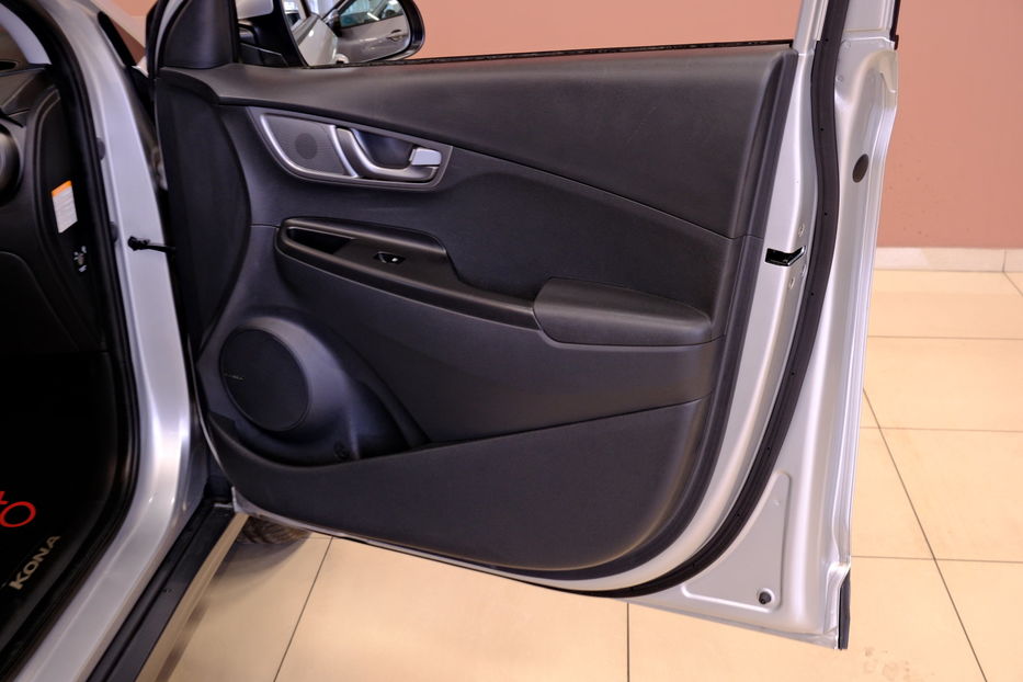 Продам Hyundai Kona electric 2020 года в Одессе
