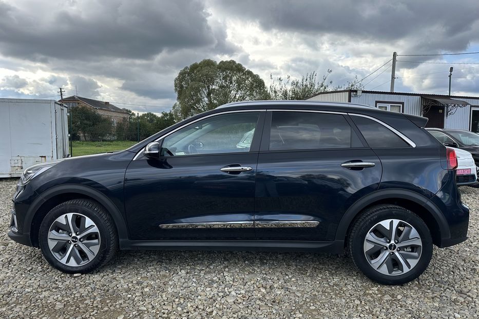 Продам Kia Niro 64 кВт Макс. комплектація  2022 года в Львове