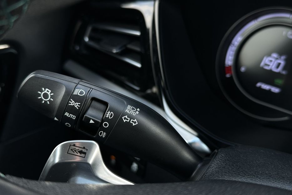 Продам Kia Niro 64 кВт Макс. комплектація  2022 года в Львове
