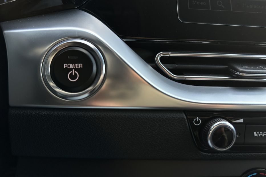 Продам Kia Niro 64 кВт Макс. комплектація  2022 года в Львове