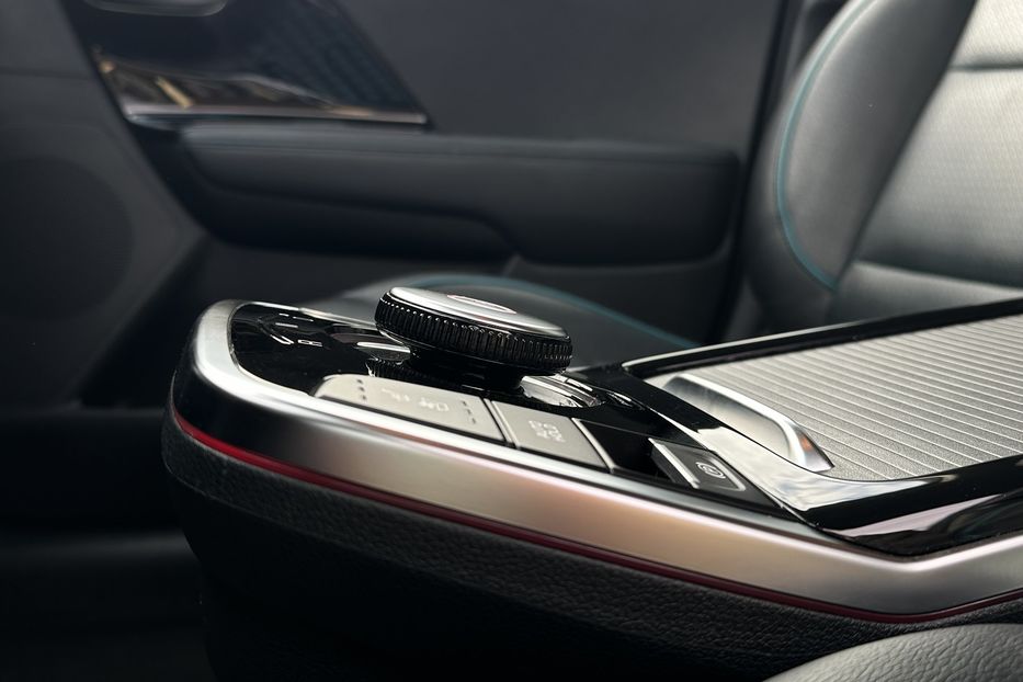 Продам Kia Niro 64 кВт Макс. комплектація  2022 года в Львове