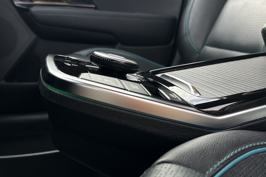 Продам Kia Niro 64 кВт Макс. комплектація  2022 года в Львове
