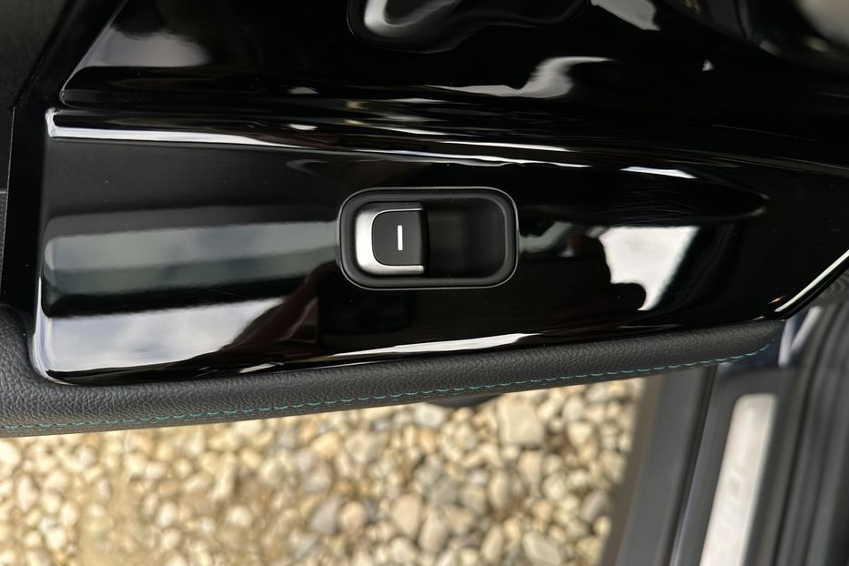 Продам Kia Niro 64 кВт Макс. комплектація  2022 года в Львове