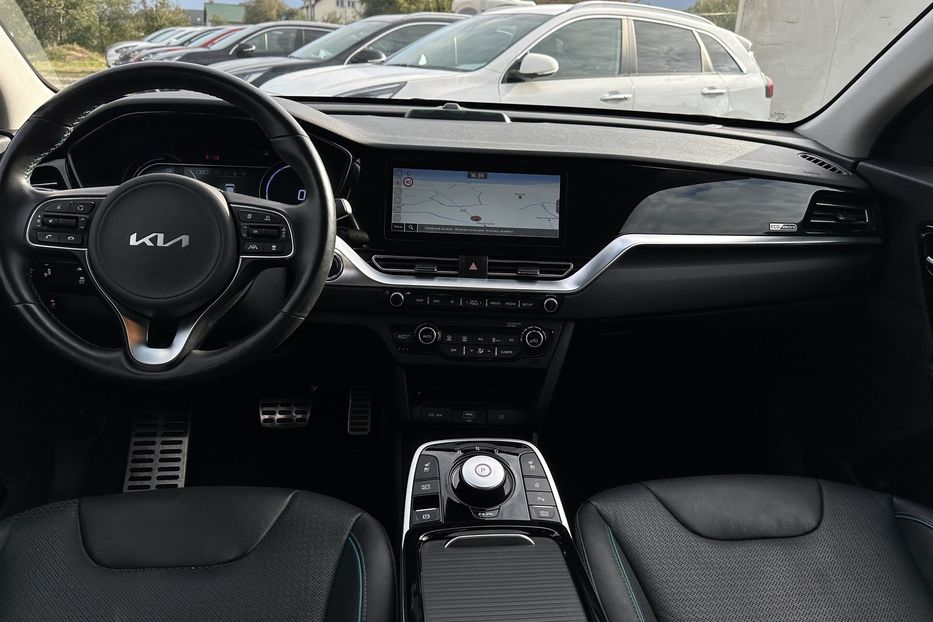 Продам Kia Niro 64 кВт Макс. комплектація  2022 года в Львове