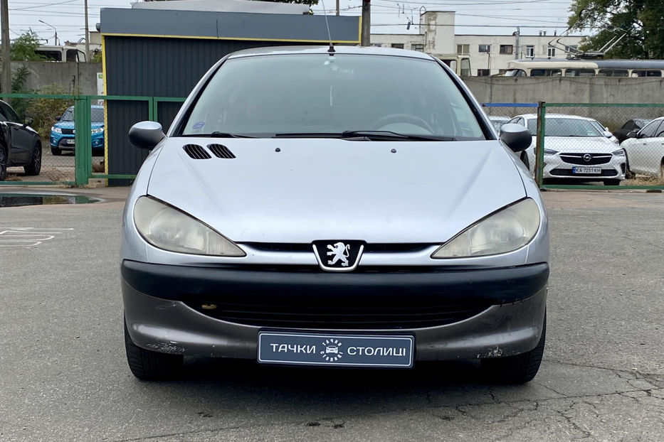 Продам Peugeot 206 2002 года в Киеве