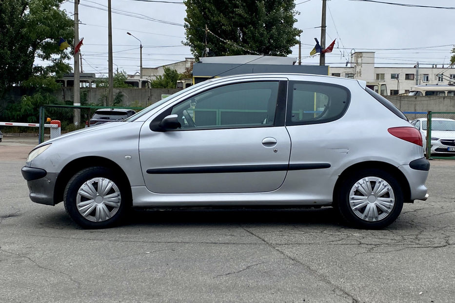 Продам Peugeot 206 2002 года в Киеве
