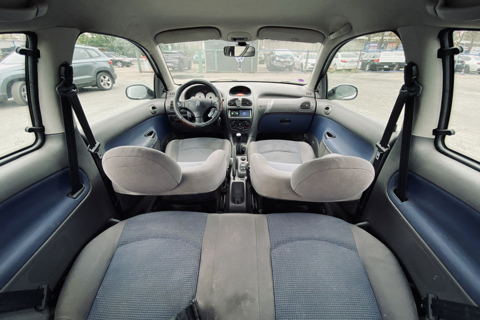 Продам Peugeot 206 2002 года в Киеве