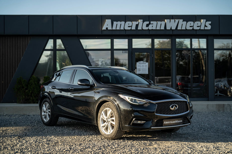 Продам Infiniti QX30 Base 2016 года в Черновцах