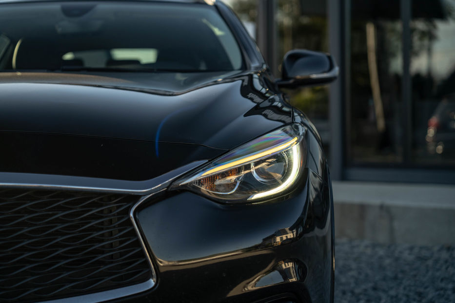 Продам Infiniti QX30 Base 2016 года в Черновцах