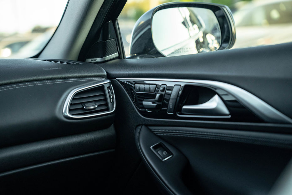 Продам Infiniti QX30 Base 2016 года в Черновцах