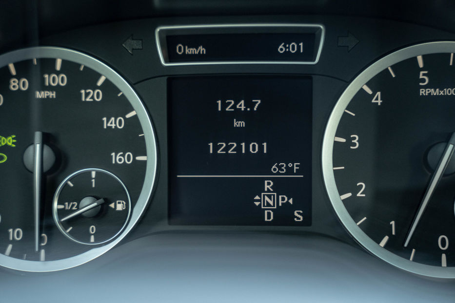 Продам Infiniti QX30 Base 2016 года в Черновцах