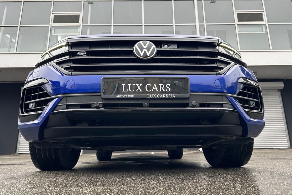Продам Volkswagen Touareg Platinum R-Line 2021 года в Киеве