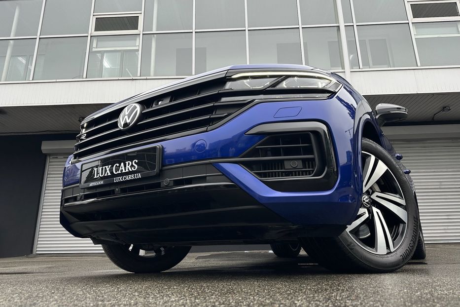 Продам Volkswagen Touareg Platinum R-Line 2021 года в Киеве