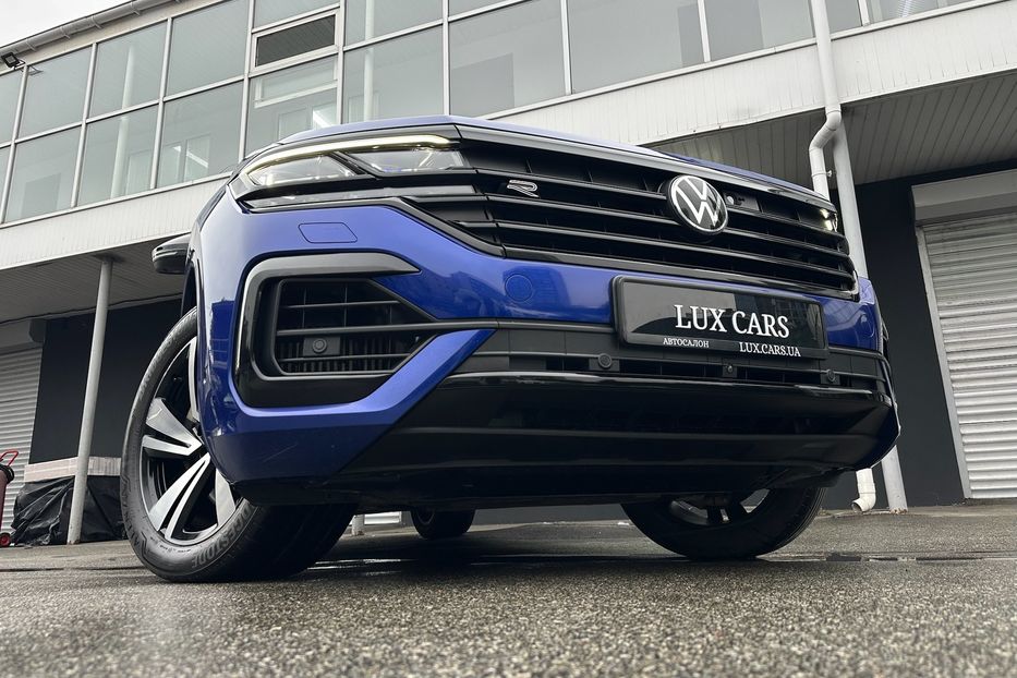 Продам Volkswagen Touareg Platinum R-Line 2021 года в Киеве