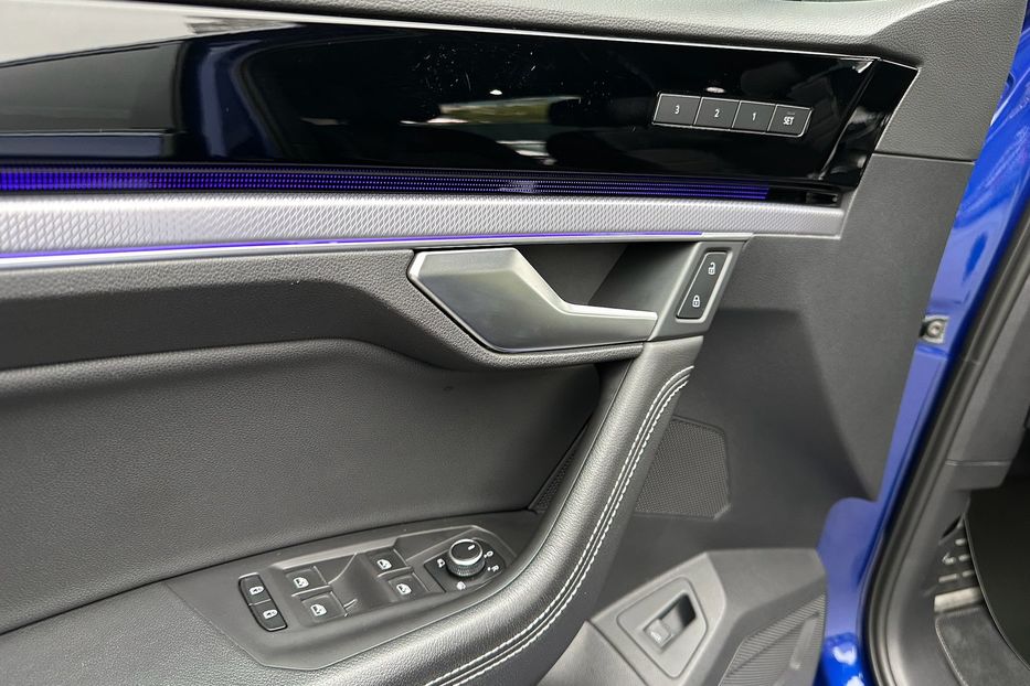 Продам Volkswagen Touareg Platinum R-Line 2021 года в Киеве