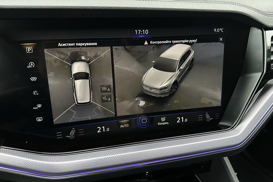 Продам Volkswagen Touareg Platinum R-Line 2021 года в Киеве