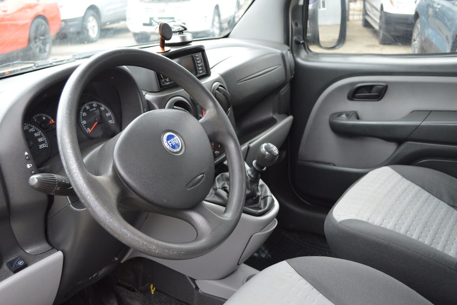 Продам Fiat Doblo пасс. 2006 года в Одессе