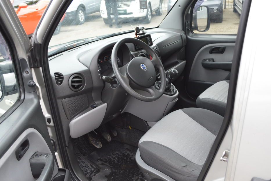 Продам Fiat Doblo пасс. 2006 года в Одессе