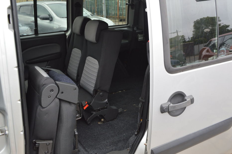 Продам Fiat Doblo пасс. 2006 года в Одессе