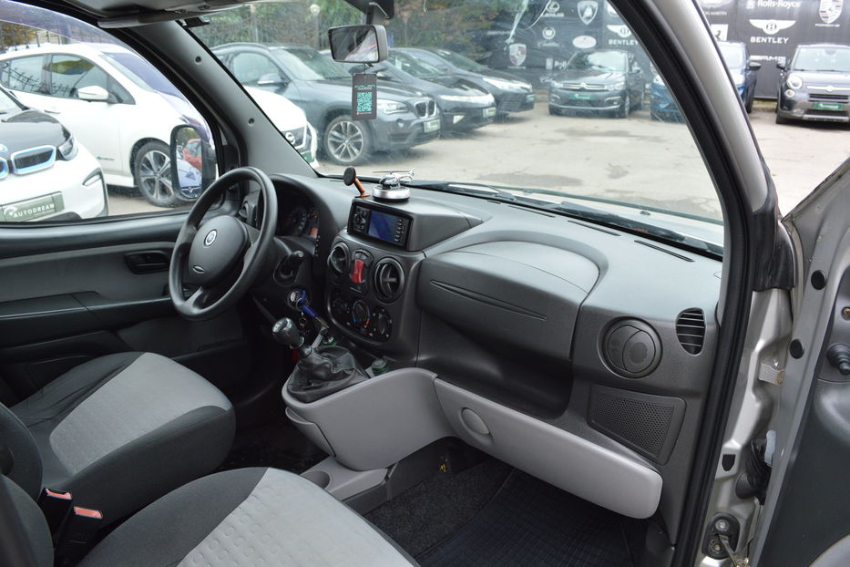 Продам Fiat Doblo пасс. 2006 года в Одессе