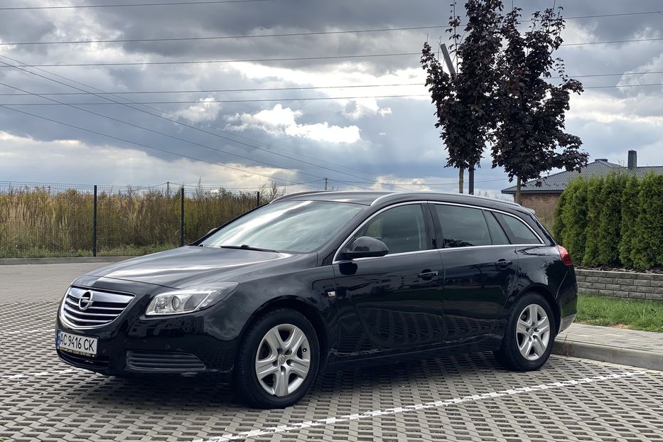 Продам Opel Insignia 2010 года в Луцке