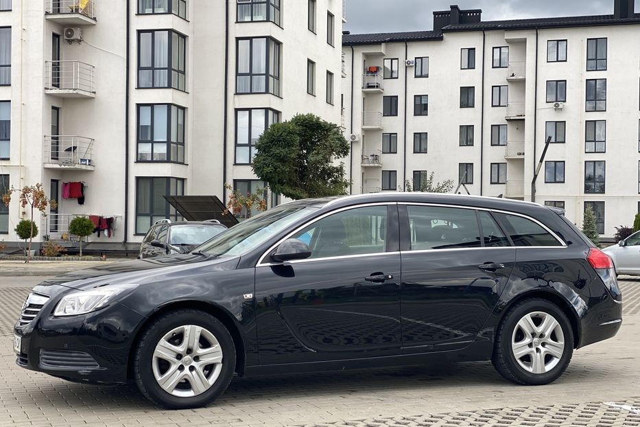 Продам Opel Insignia 2010 года в Луцке