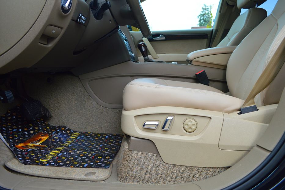 Продам Audi Q7 2010 года в Одессе