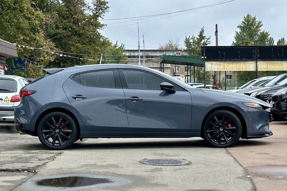 Продам Mazda 3 2.5T Premium Plus 2021 года в Киеве