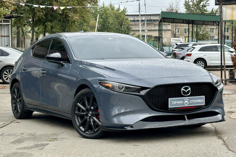 Продам Mazda 3 2.5T Premium Plus 2021 года в Киеве