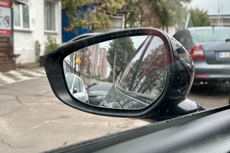 Продам Mazda 3 2.5T Premium Plus 2021 года в Киеве