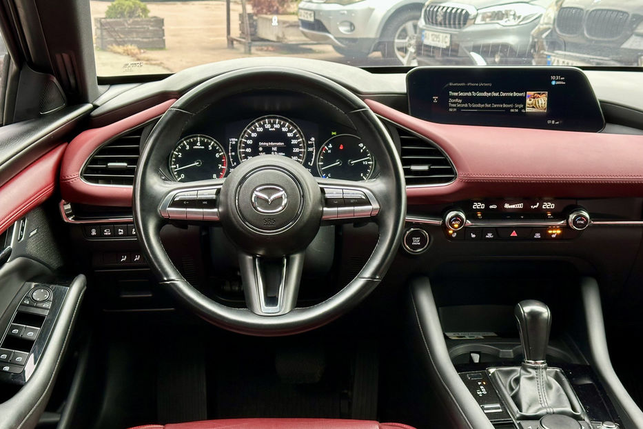 Продам Mazda 3 2.5T Premium Plus 2021 года в Киеве