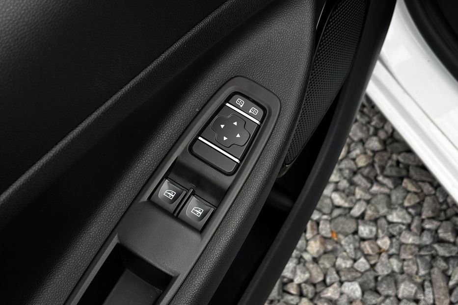 Продам Renault Zoe 51 квт  авто у Львові  2020 года в Львове