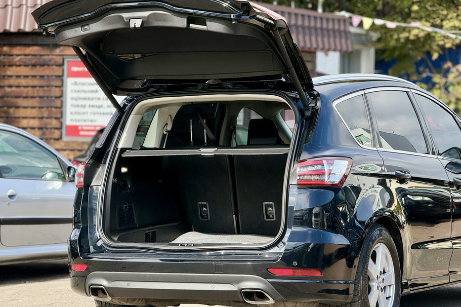 Продам Ford S-Max 2015 года в Киеве