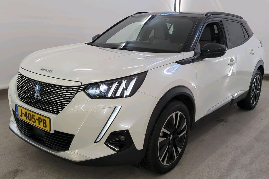 Продам Peugeot 2008 GT EV 50 KW авто в дорозі  2020 года в Львове