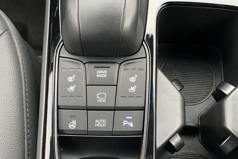 Продам Hyundai Ioniq 2020 года в Луцке