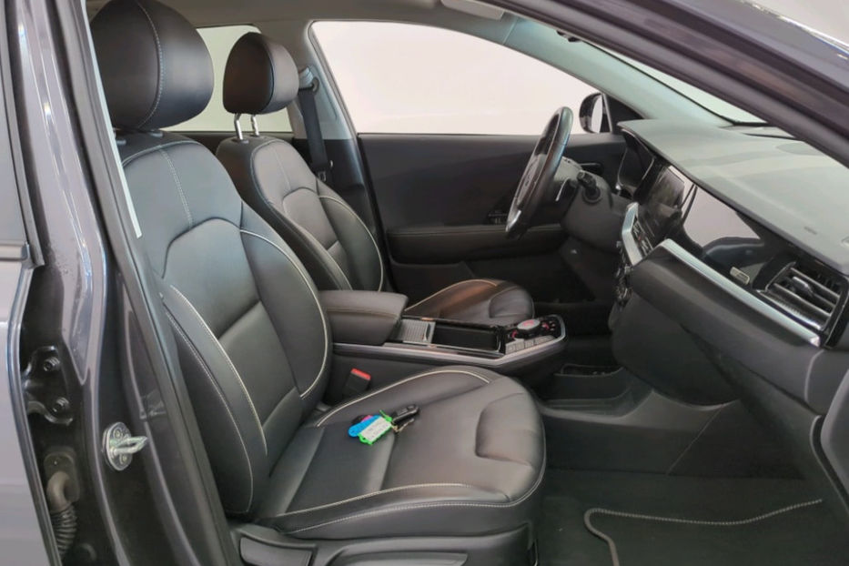 Продам Kia Niro 64 KW авто в дорозі  2020 года в Львове
