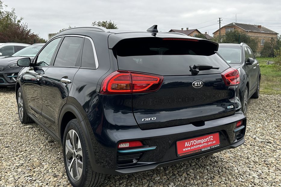 Продам Kia Niro 64 кВт Макс. комплектація 2020 года в Львове