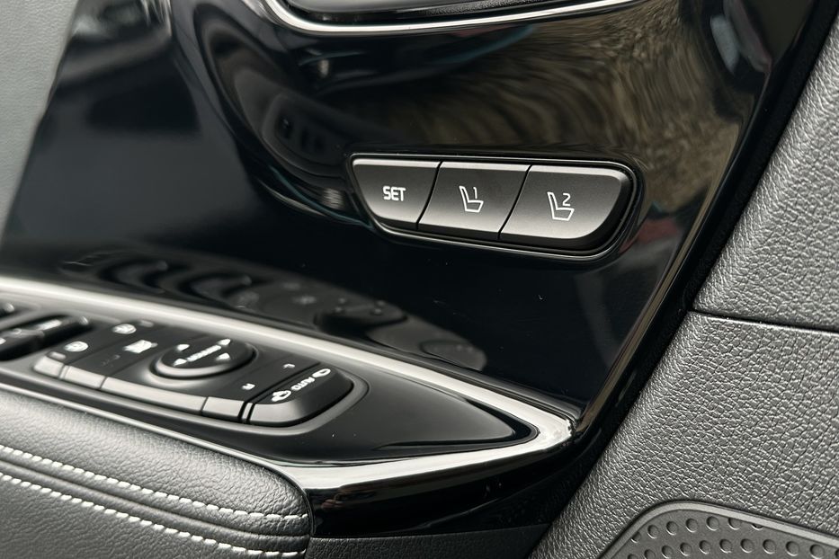 Продам Kia Niro 64 кВт Макс. комплектація 2020 года в Львове