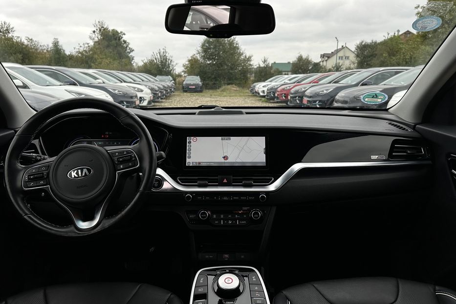 Продам Kia Niro 64 кВт Макс. комплектація 2020 года в Львове