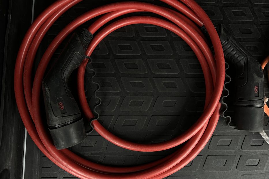 Продам Kia Niro 64 кВт Макс. комплектація 2020 года в Львове