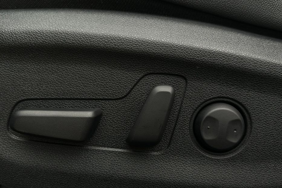 Продам Kia Niro 64 кВт Макс. комплектація 2020 года в Львове